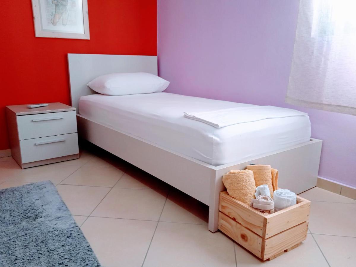 Artist S Apartment Vlorë Eksteriør billede