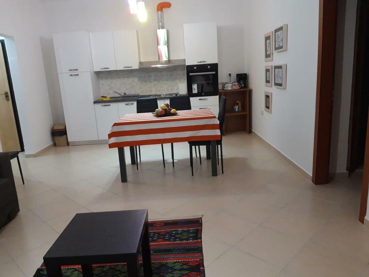 Artist S Apartment Vlorë Eksteriør billede